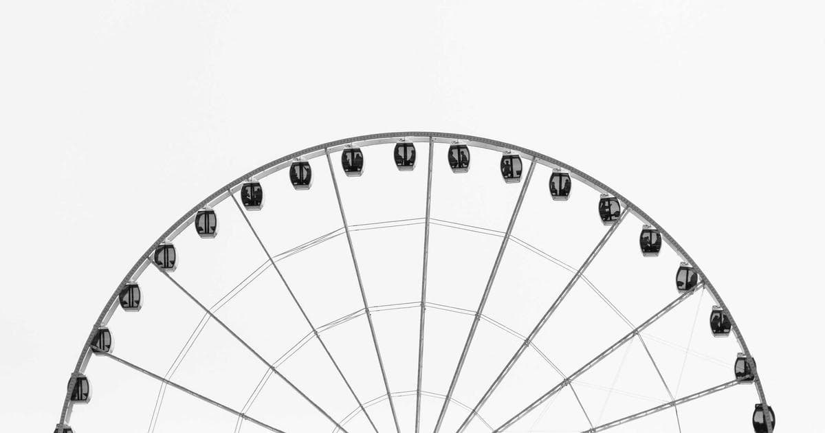 Flight Attendant Fired Over TikTok Dance Video Sues Alaska Airlines for Bias
